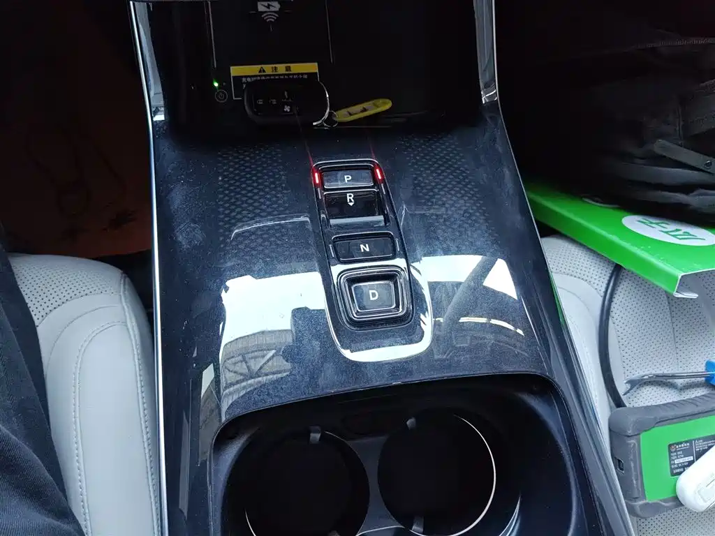 Guangqi Honda P7 2025 four-wheel drive long range Max купить на сайте DeffCars