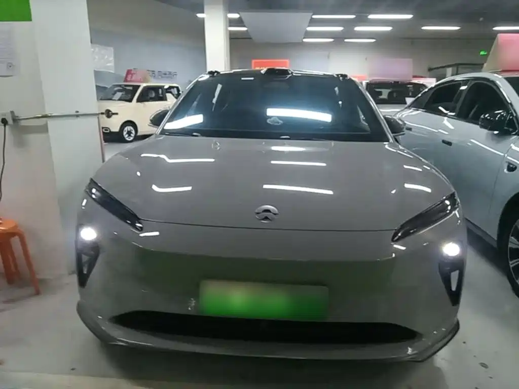NIO ET5T 2024 model 75kWh Touring купить на сайте DeffCars