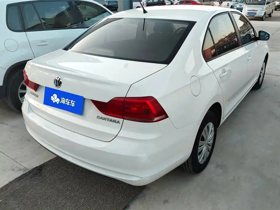 Santana 2018 1.5L Manual Fashion Edition купить на сайте DeffCars