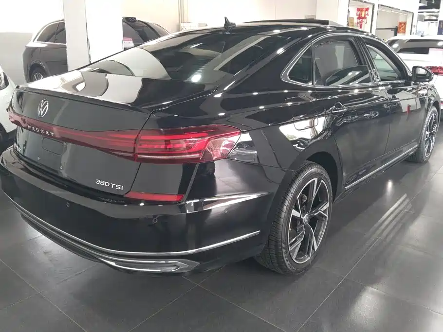 Passat 2022 330TSI Starry Sky Deluxe Edition купить на сайте DeffCars