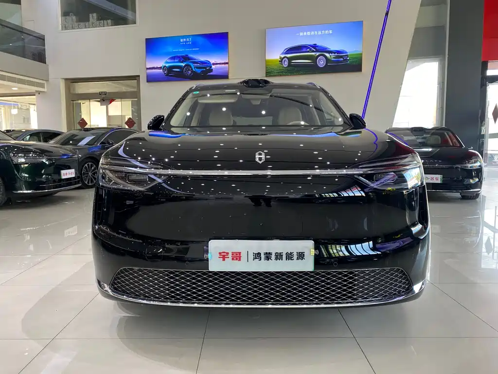 Wenjie M7 2026 Pure Electric Max Long Range Edition 5-seater 192-line lidar) купить на сайте DeffCars