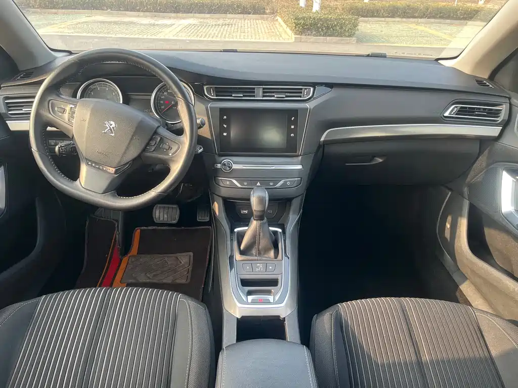 Peugeot 408 2018 350THP Automatic Deluxe Edition купить на сайте DeffCars