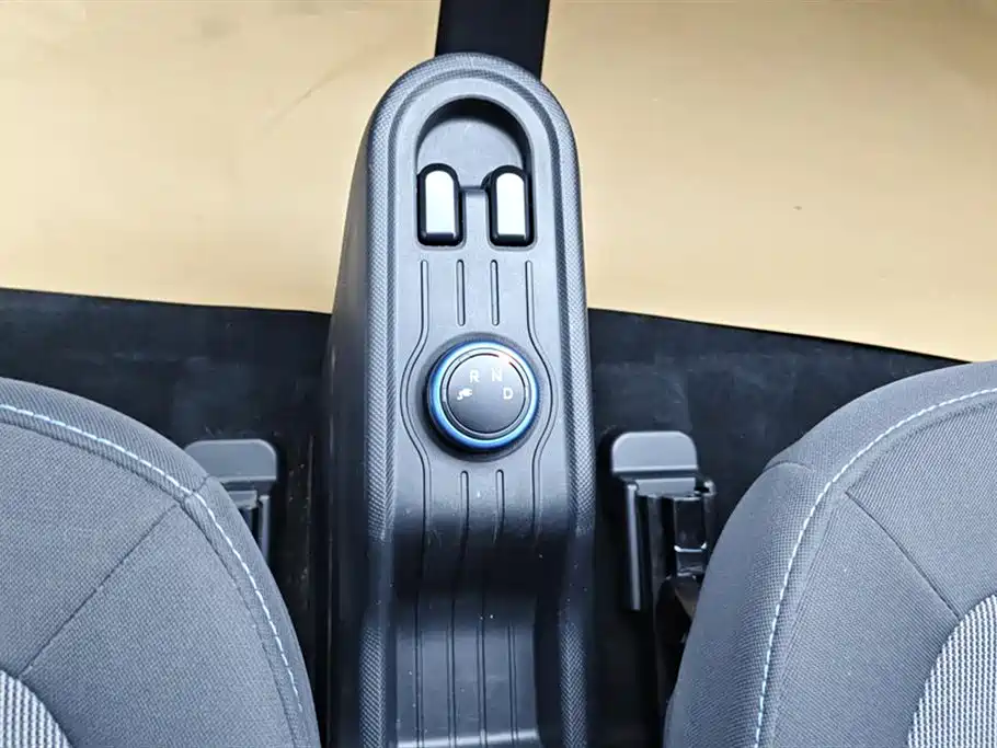 Hongguang MINIEV 2020 free model ternary lithium купить на сайте DeffCars