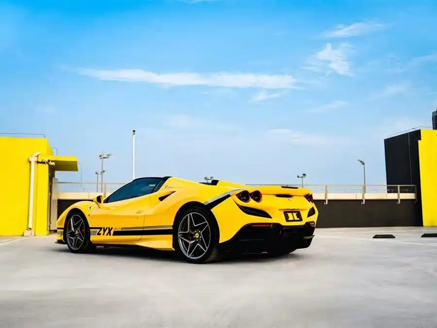 Ferrari F8 2020 Spider 3.9T V8 купить на сайте DeffCars