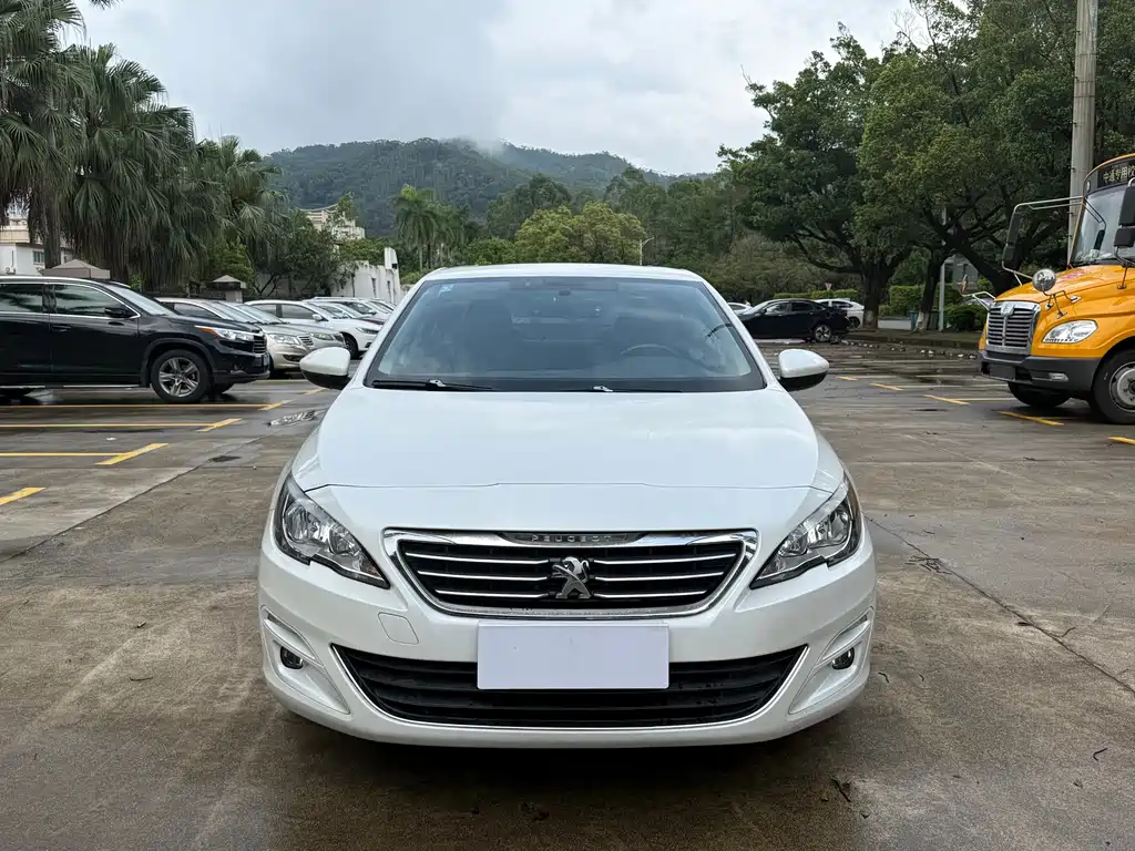 Peugeot 408 2015款 1.2T 自动豪华版 купить на сайте DeffCars