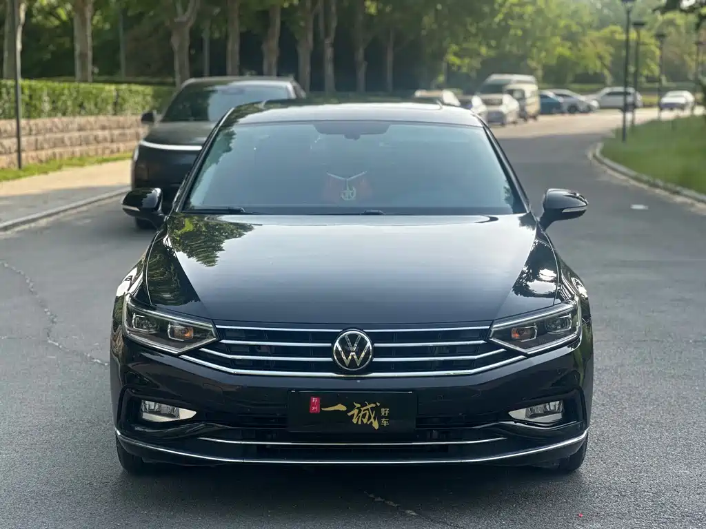 Magotan 2020 330TSI DSG leading model купить на сайте DeffCars