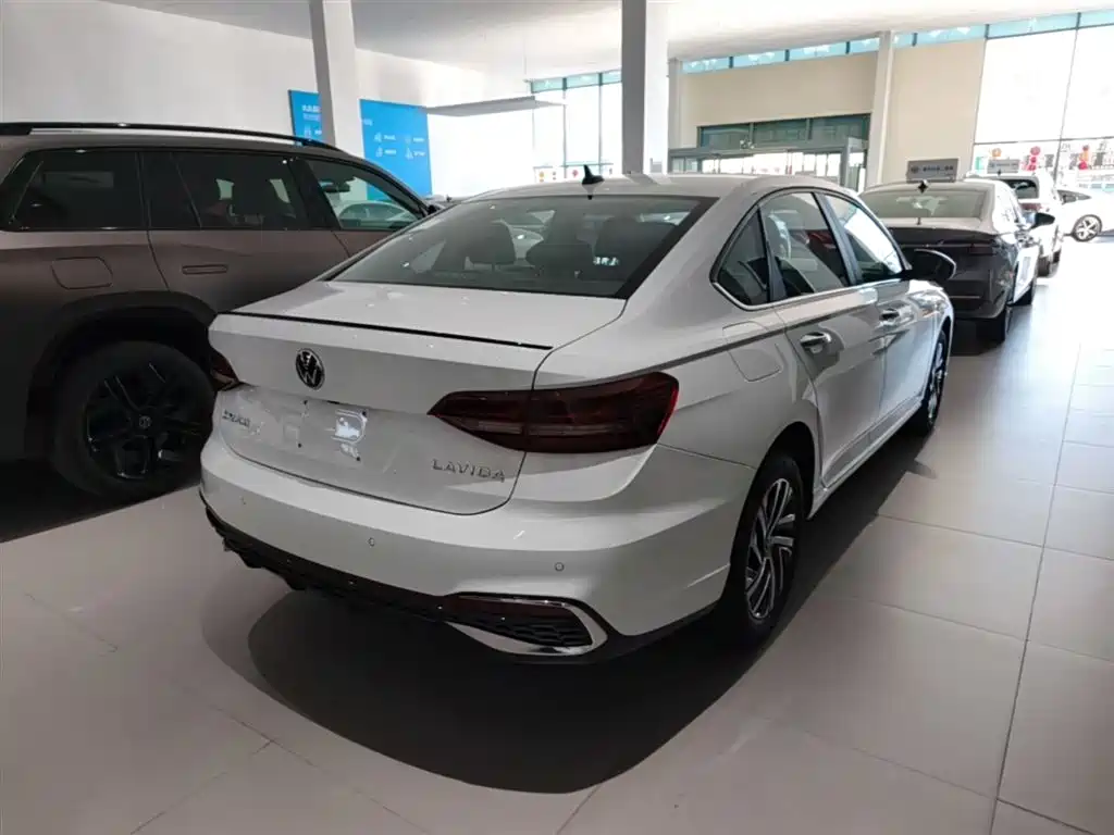 Lavida 2024 300TSI DSG Starry Sky Leading Edition купить на сайте DeffCars