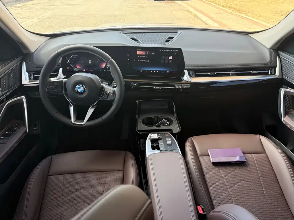 BMW X1 2023 sDrive20Li X Design Package купить на сайте DeffCars