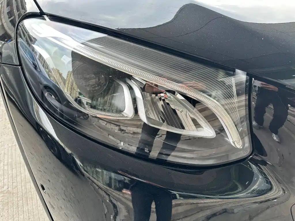 Mercedes-Benz GLC 2017 GLC 260 4MATIC luxury model купить на сайте DeffCars