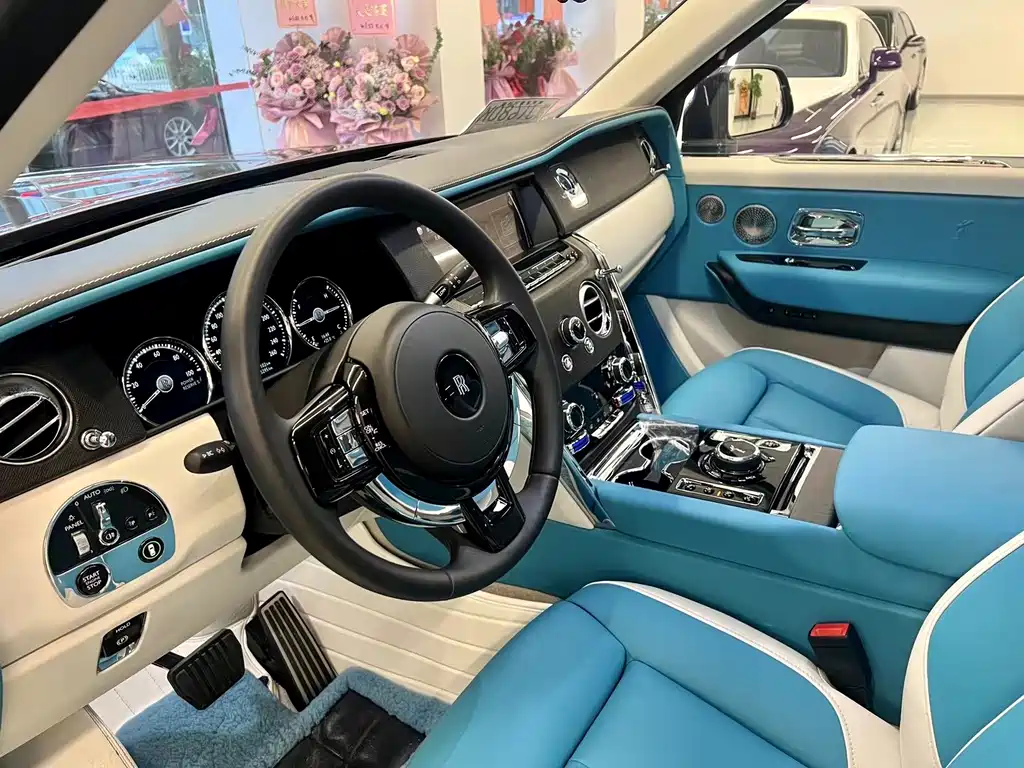 Cullinan 2018 four-seat version купить на сайте DeffCars