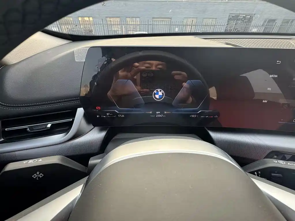 BMW X1 2024 sDrive25Li M Sports Package купить на сайте DeffCars