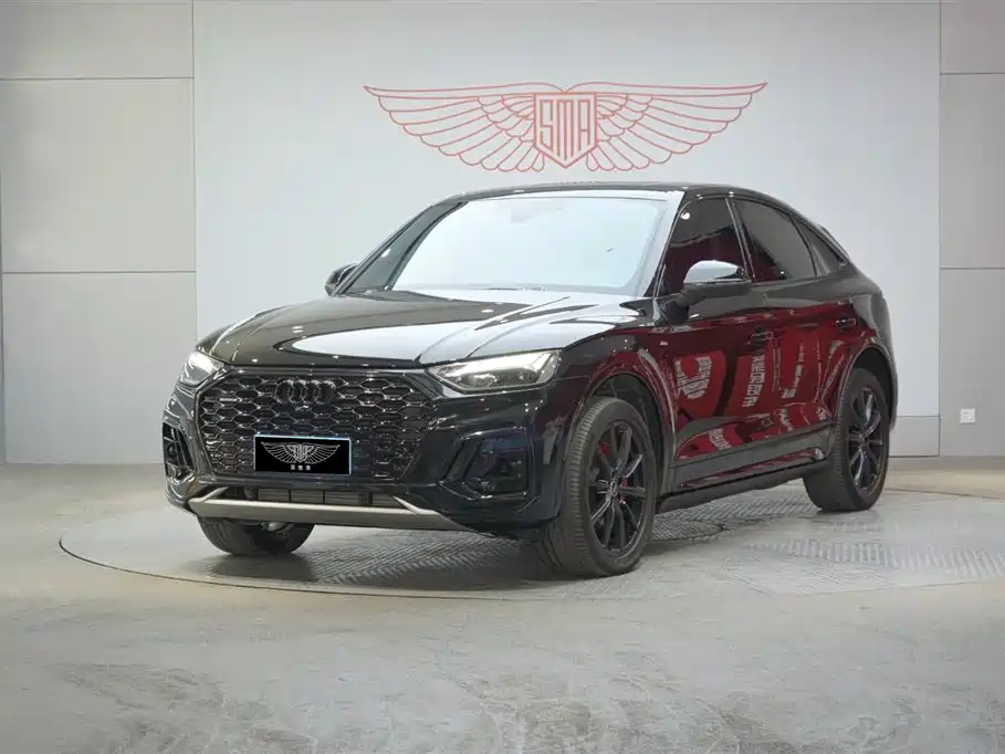 Audi Q5L Sportback 2024 40 TFSI luxury model купить на сайте DeffCars