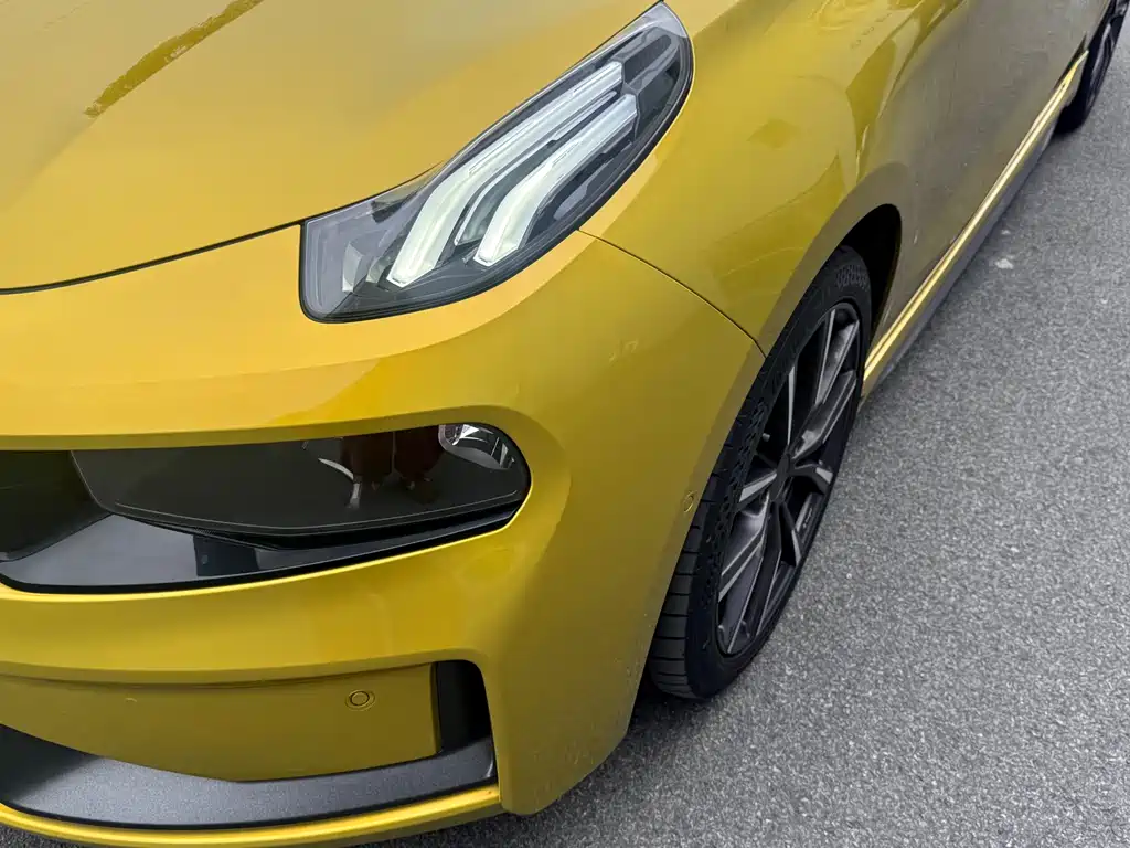 Lynk & Co 03 2019 03+ 2.0TD Automatic Wind Control Edition купить на сайте DeffCars