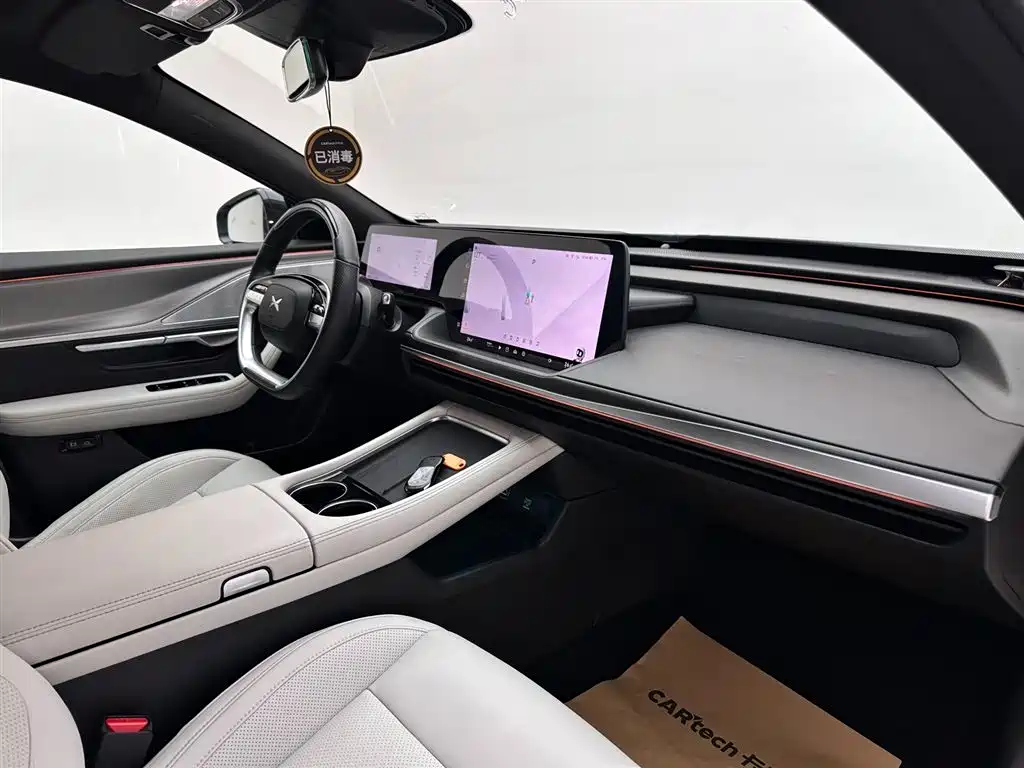 Xpeng P7 2023 P7i 610 Pengyi Performance Edition купить на сайте DeffCars