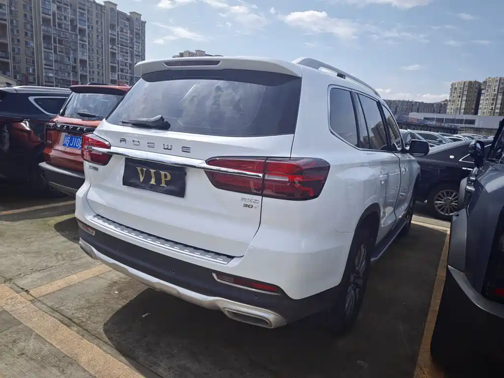 Roewe RX8 2018 30T two-wheel drive elite version купить на сайте DeffCars