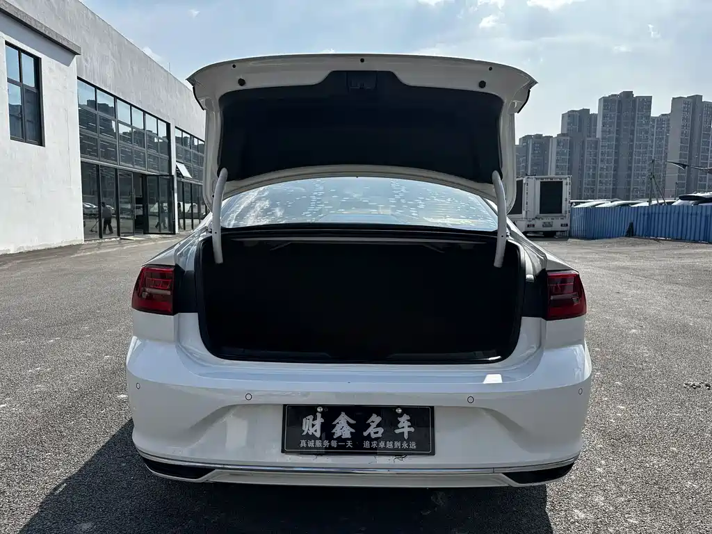 Lingdu 2021 230TSI DSG Fashion Edition купить на сайте DeffCars