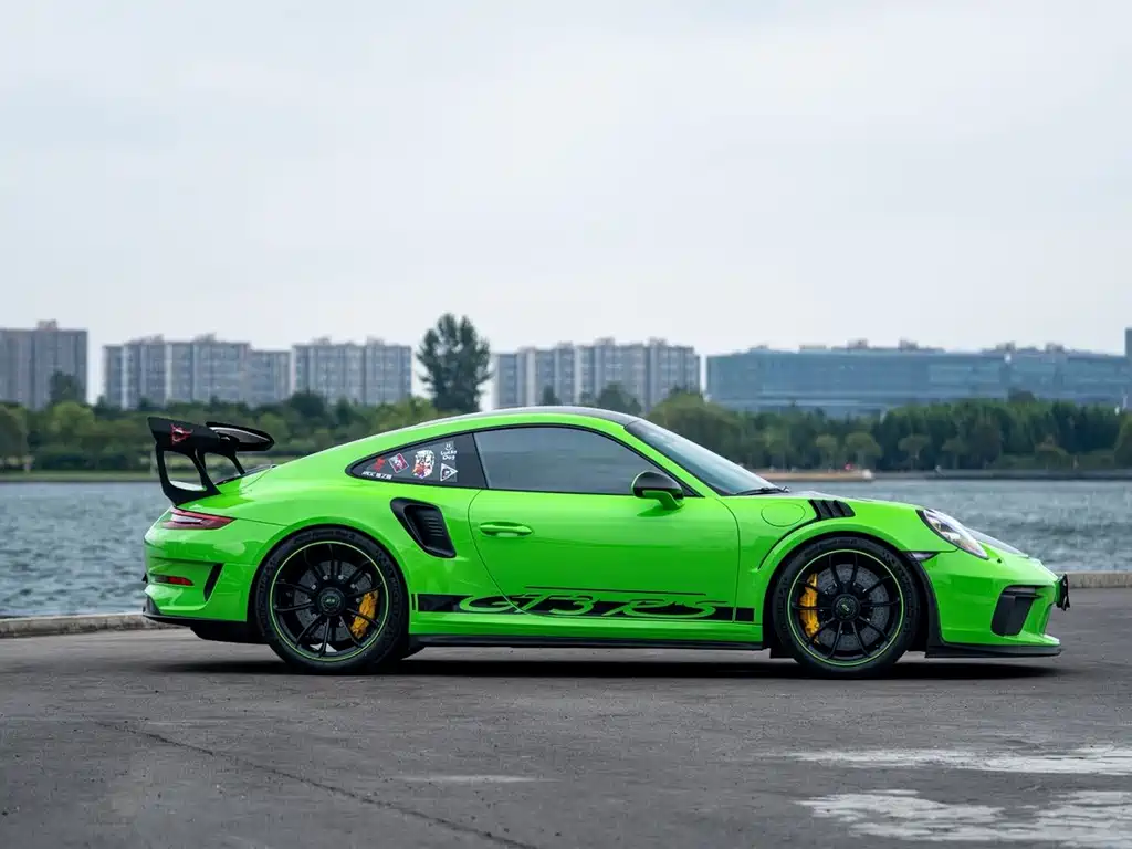 Porsche 911 2018 GT3 RS 4.0L купить на сайте DeffCars