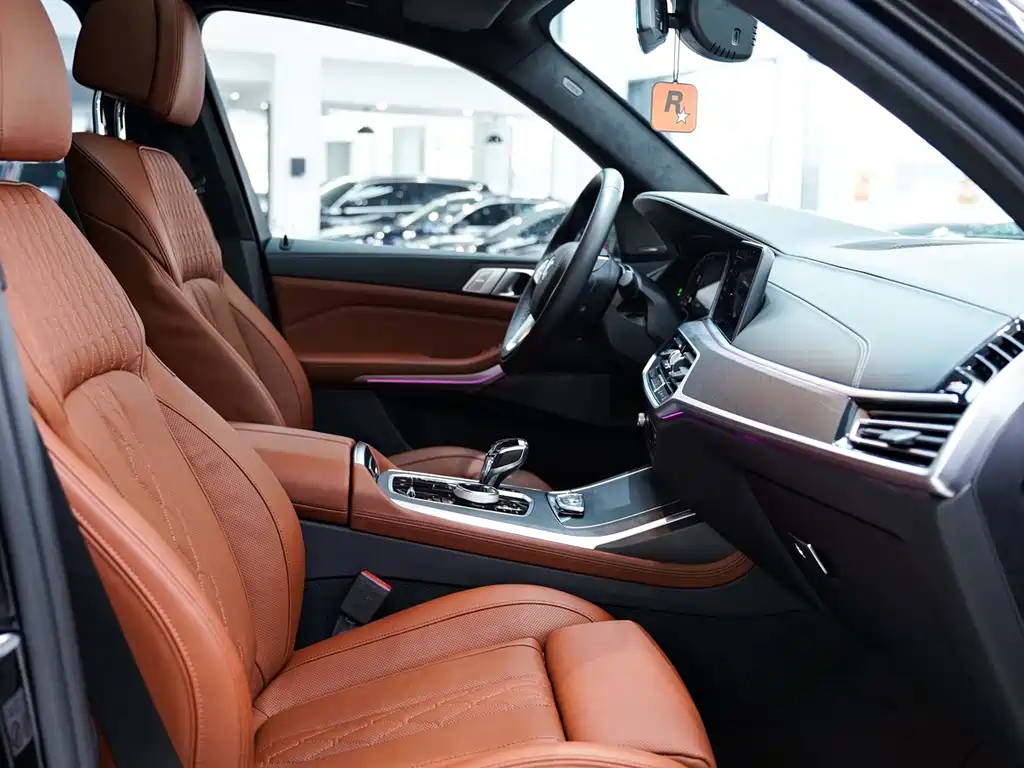 BMW X7 2021 xDrive40i Exclusive Luxury Package купить на сайте DeffCars