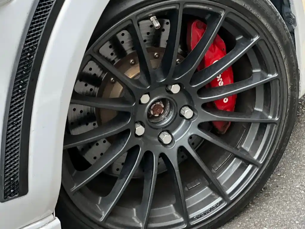 Wingshen 2016 1.8L manual black and white replica купить на сайте DeffCars