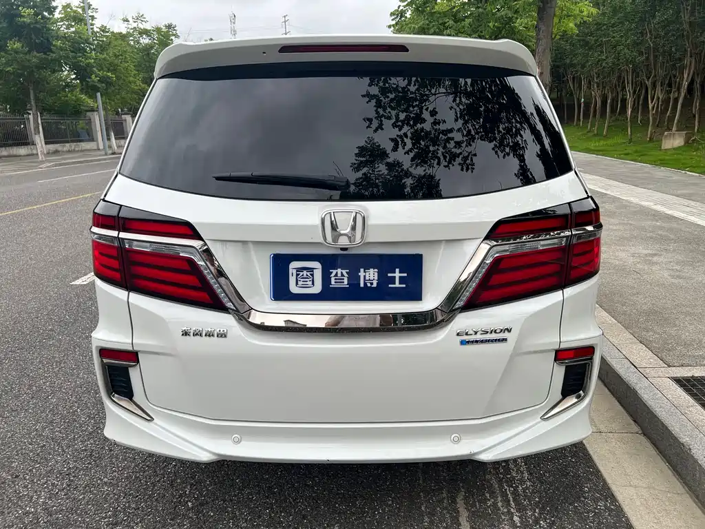 Alison 2019 2.0L Hybrid Deluxe Edition купить на сайте DeffCars