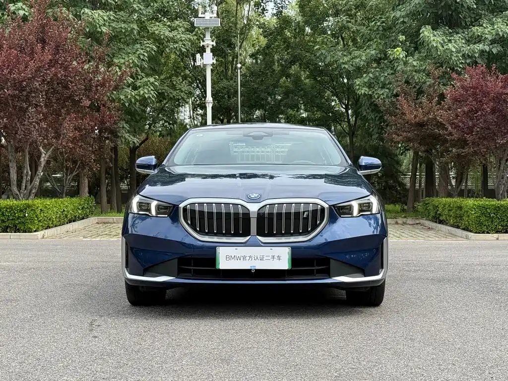 BMW i5 2024 eDrive 35L M Sports Package купить на сайте DeffCars