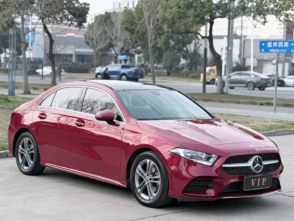 Mercedes-Benz A-Class 2022 A 180 L Sports Sedan купить на сайте DeffCars