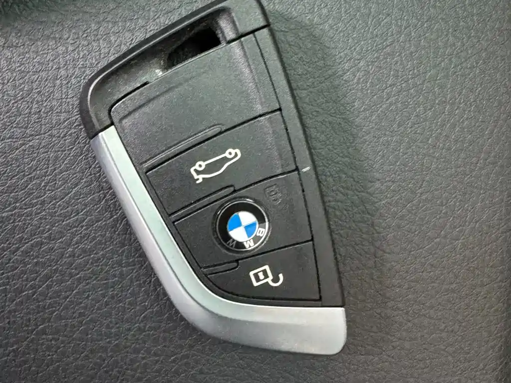 BMW X1 2019 sDrive18Li Fashion Model купить на сайте DeffCars