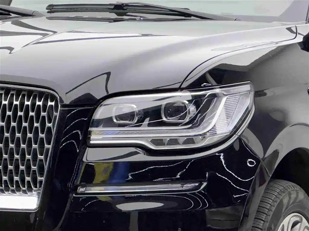 Navigator 2022 3.5T Honor Edition купить на сайте DeffCars