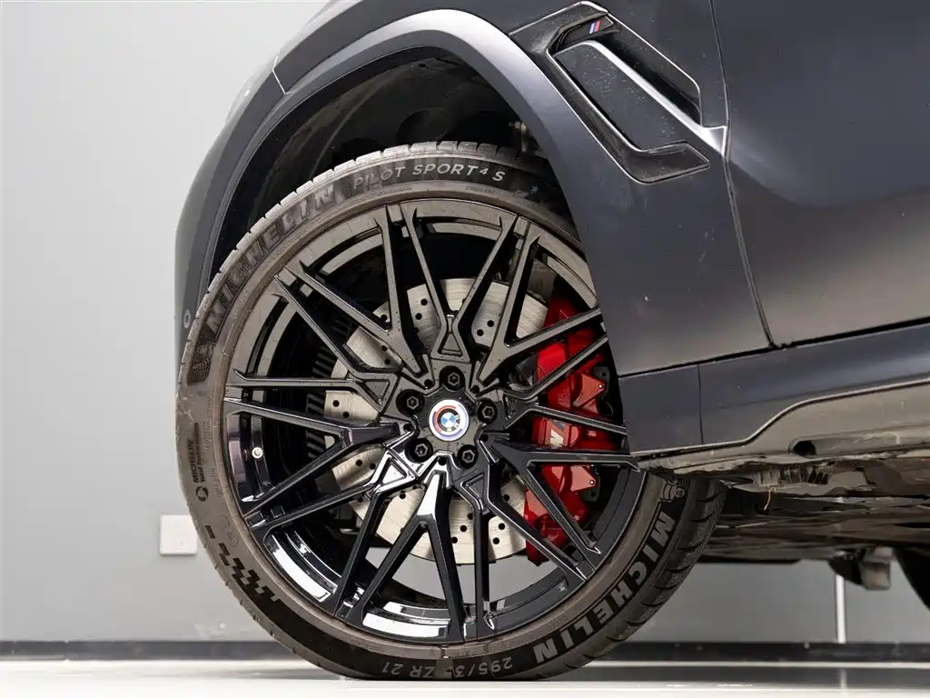 BMW X6 M 2023 X6 M Thunder Edition купить на сайте DeffCars