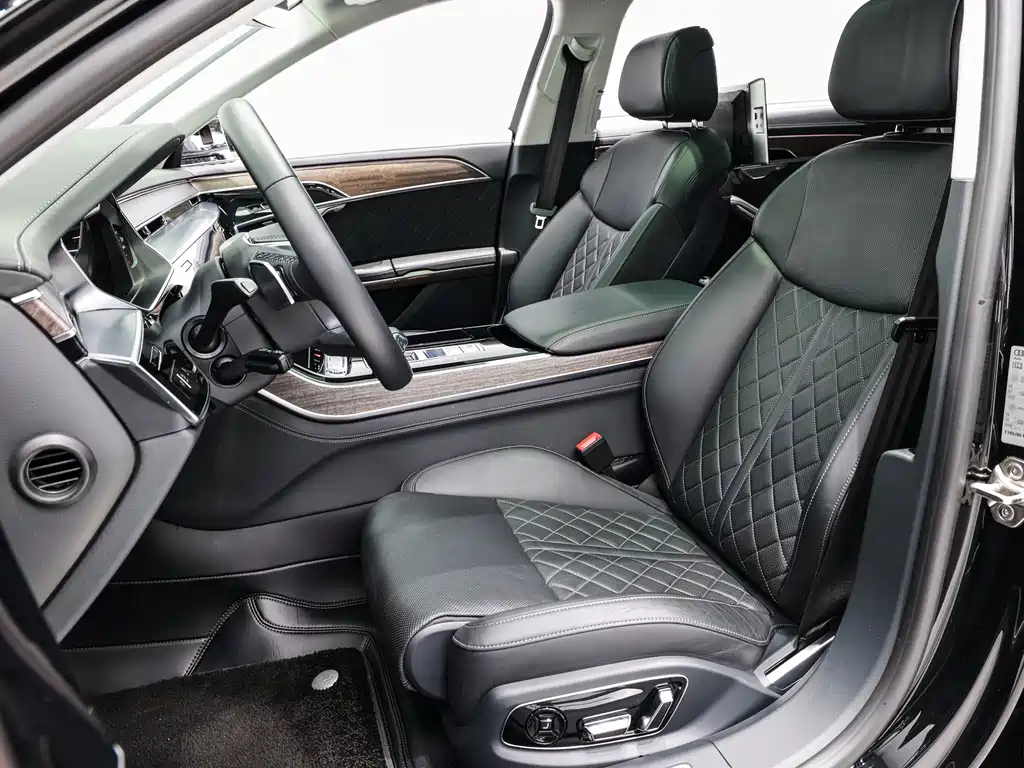 Audi A8 2022 A8L Horch Founder’s Edition Classic купить на сайте DeffCars