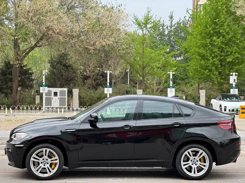 BMW X6 M 2013 X6 M купить на сайте DeffCars