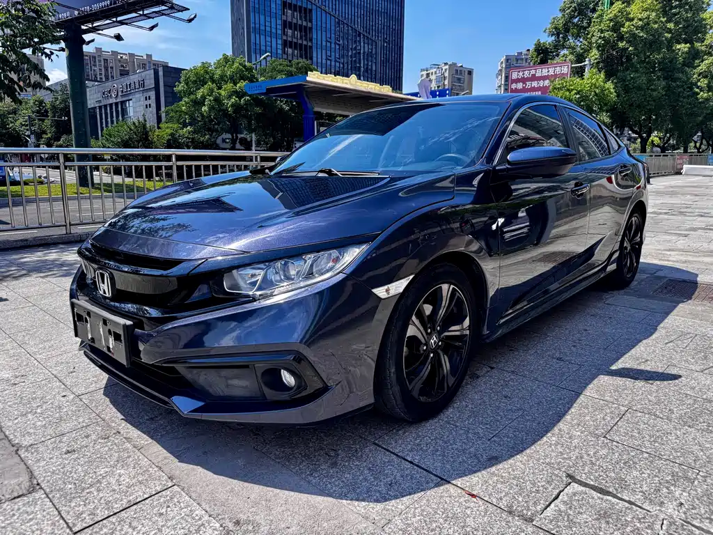 Civic 2019 220TURBO CVT combustion version National V купить на сайте DeffCars