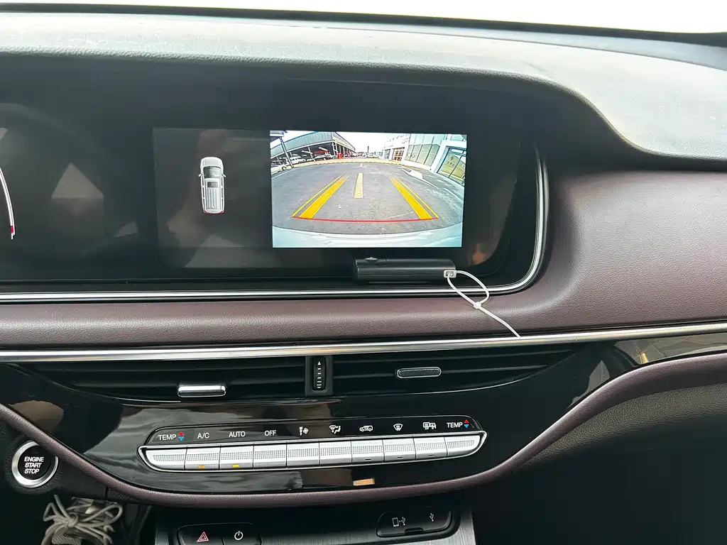 Trumpchi M6 2021款 PRO 270T DCT豪华版 купить на сайте DeffCars