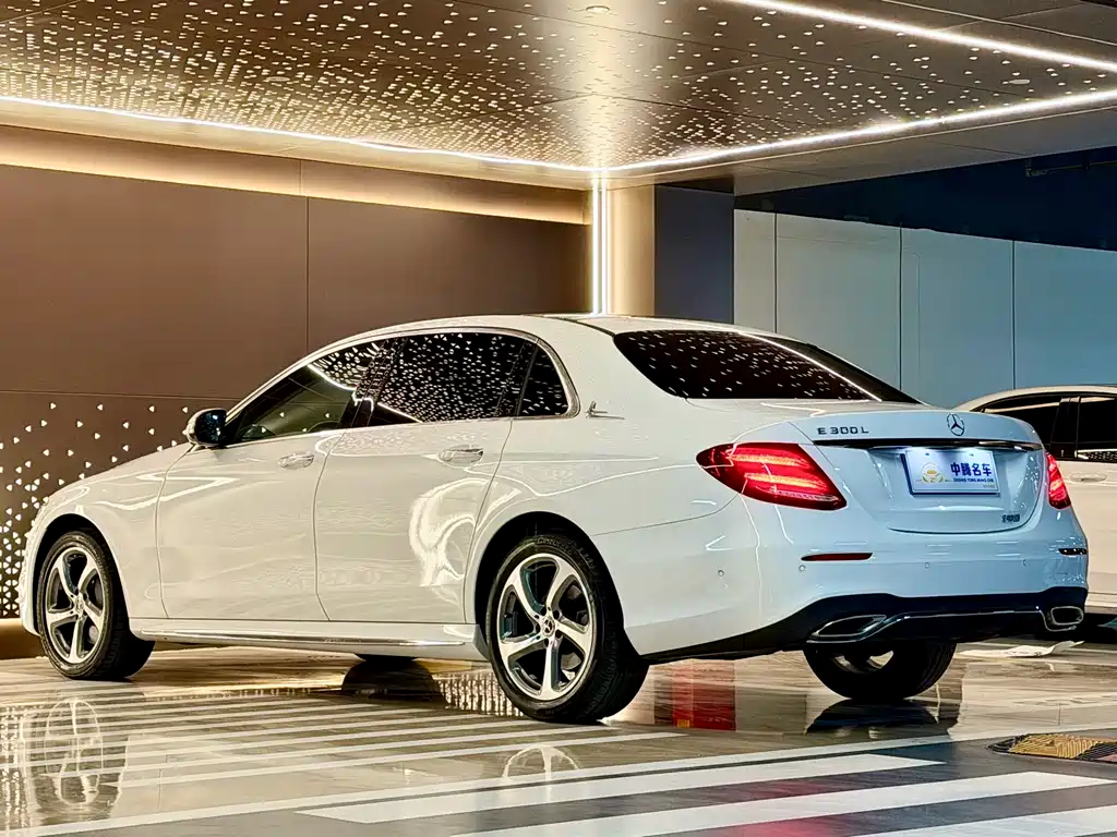 Mercedes-Benz E-Class 2019 E 300 L Sports Luxury купить на сайте DeffCars