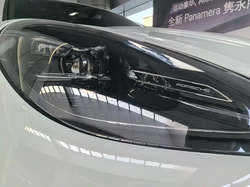Macan 2023 Macan 2.0T купить на сайте DeffCars