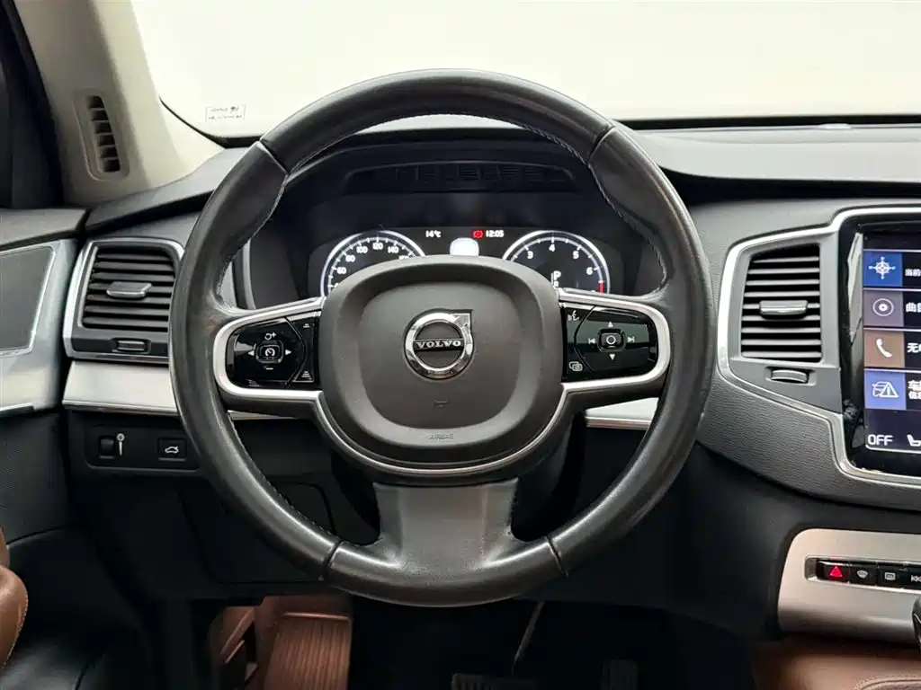 Volvo XC90 2019 T5 Zhiyi Edition 7 seats National V купить на сайте DeffCars