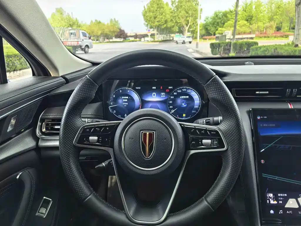 Hongqi H5 2023 2.0T Automatic Intelligent Connected Flag Edition купить на сайте DeffCars