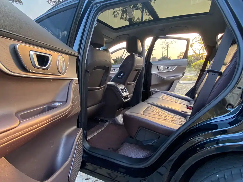 Tiggo 8 PRO 2024 Champion Edition 290T Two-wheel drive Peak Edition 5 seats купить на сайте DeffCars