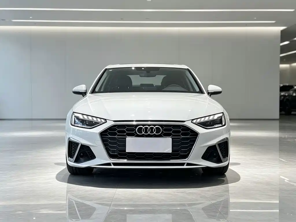 Audi A4L 2024 40 TFSI Fashionable and Dynamic купить на сайте DeffCars