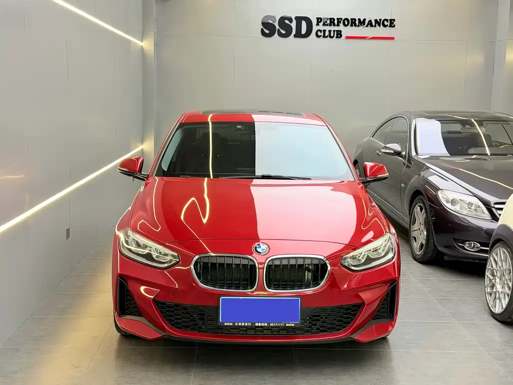 BMW 1 Series 2020 120i M Sports Package купить на сайте DeffCars
