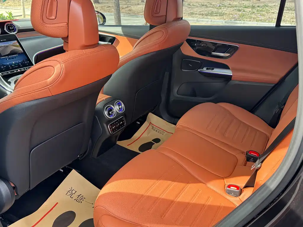 Mercedes-Benz GLC 2024 GLC 260 L 4MATIC luxury model 5 seats купить на сайте DeffCars