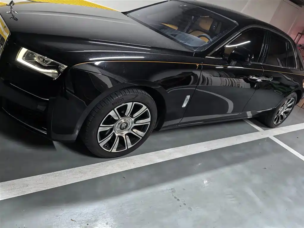 Ghost 2021 6.7T standard wheelbase version купить на сайте DeffCars