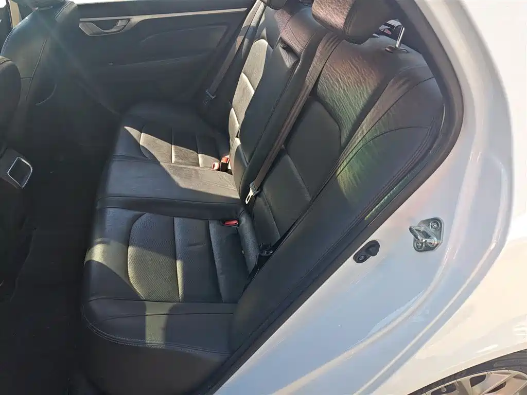 Yuanjing 2018 1.5L Manual Happiness Edition купить на сайте DeffCars