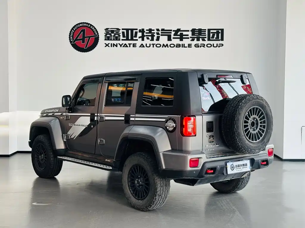 Beijing off-road BJ40 2023 2.0T automatic four-wheel drive ring tower championship version купить на сайте DeffCars