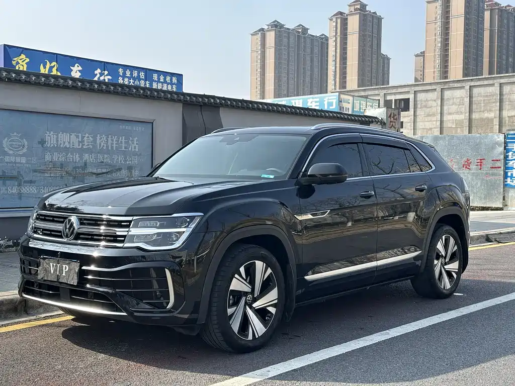 Touron 2022 380TSI four-wheel drive luxury version купить на сайте DeffCars