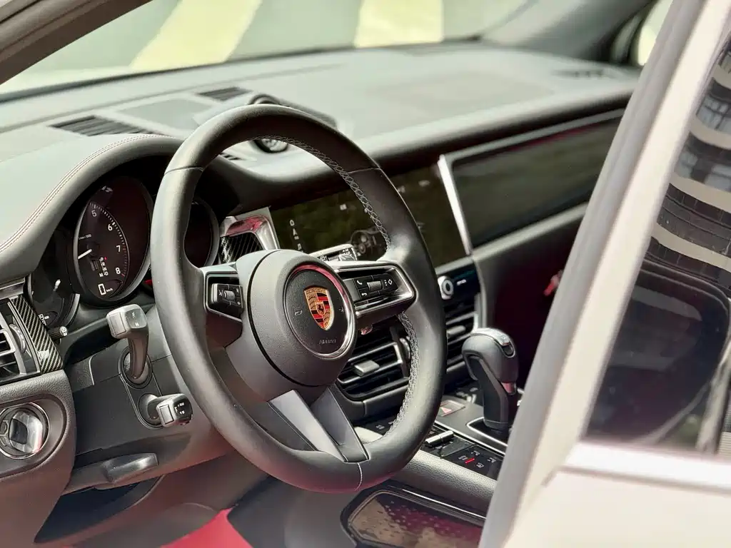 Macan 2023 Macan 2.0T купить на сайте DeffCars