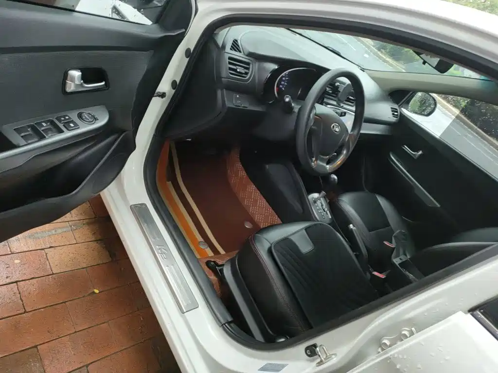 Kia K2 2015 Sedan 1.4L AT GLS купить на сайте DeffCars