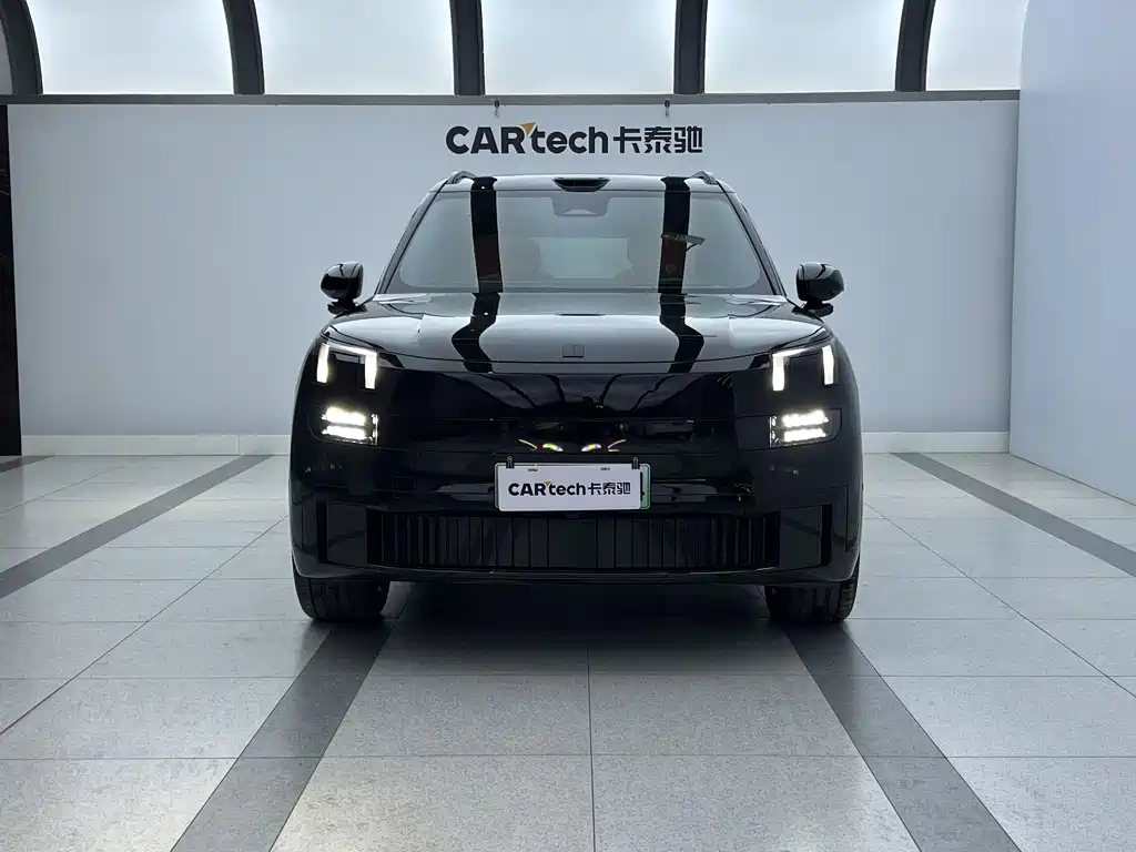 Lynk & Co 900 2025 1.5T Ultra купить на сайте DeffCars