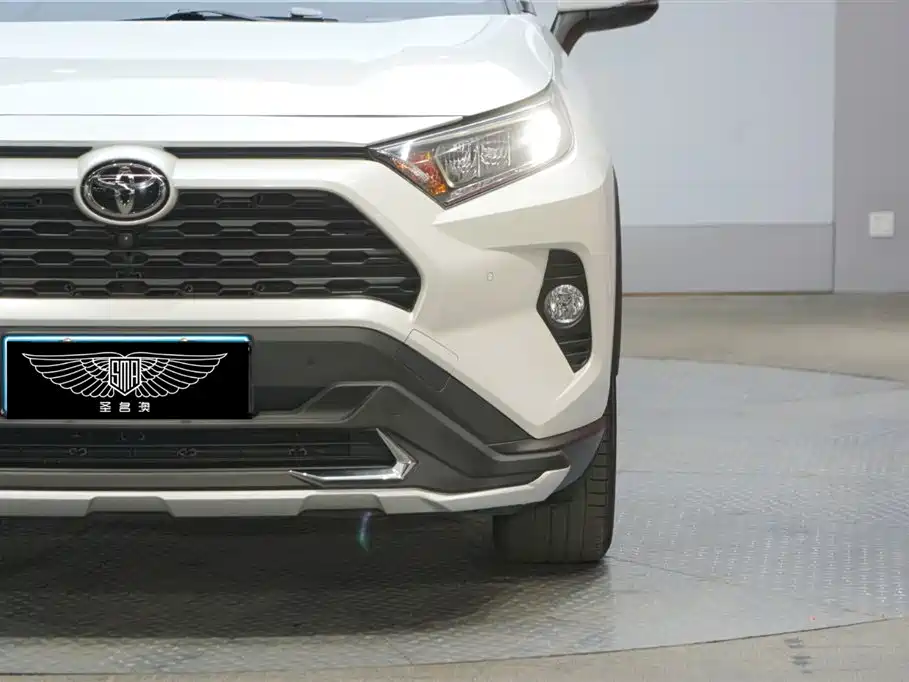 RAV4 Rongfang 2021 2.0L CVT four-wheel drive fashion version купить на сайте DeffCars