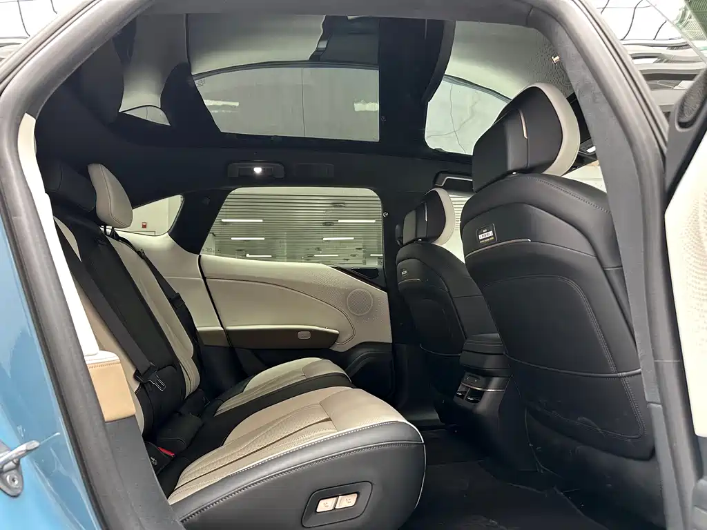 JiKr 007GT 2025 four-wheel drive smart driving version 75kWh купить на сайте DeffCars
